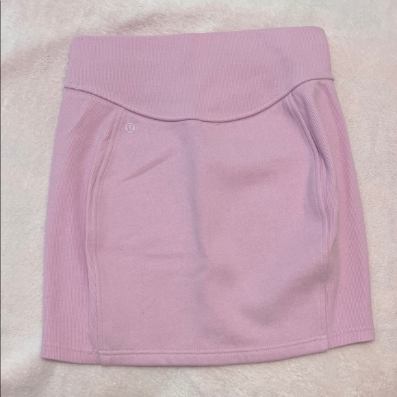 Lululemon Athletica Light Pink Mini Skirt - Picture 8 of 8
